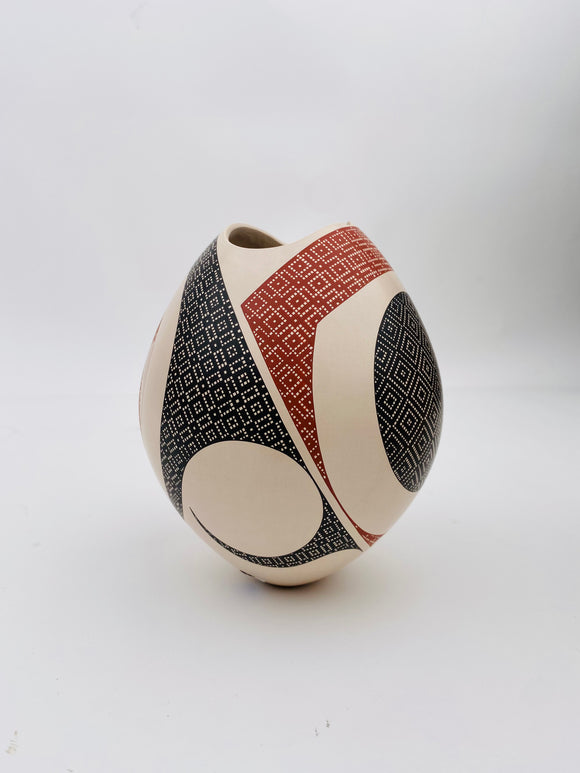 Elias Peña Geometric Vase #1